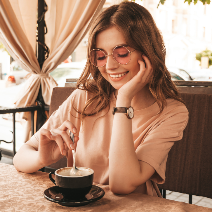 girl-and-coffee